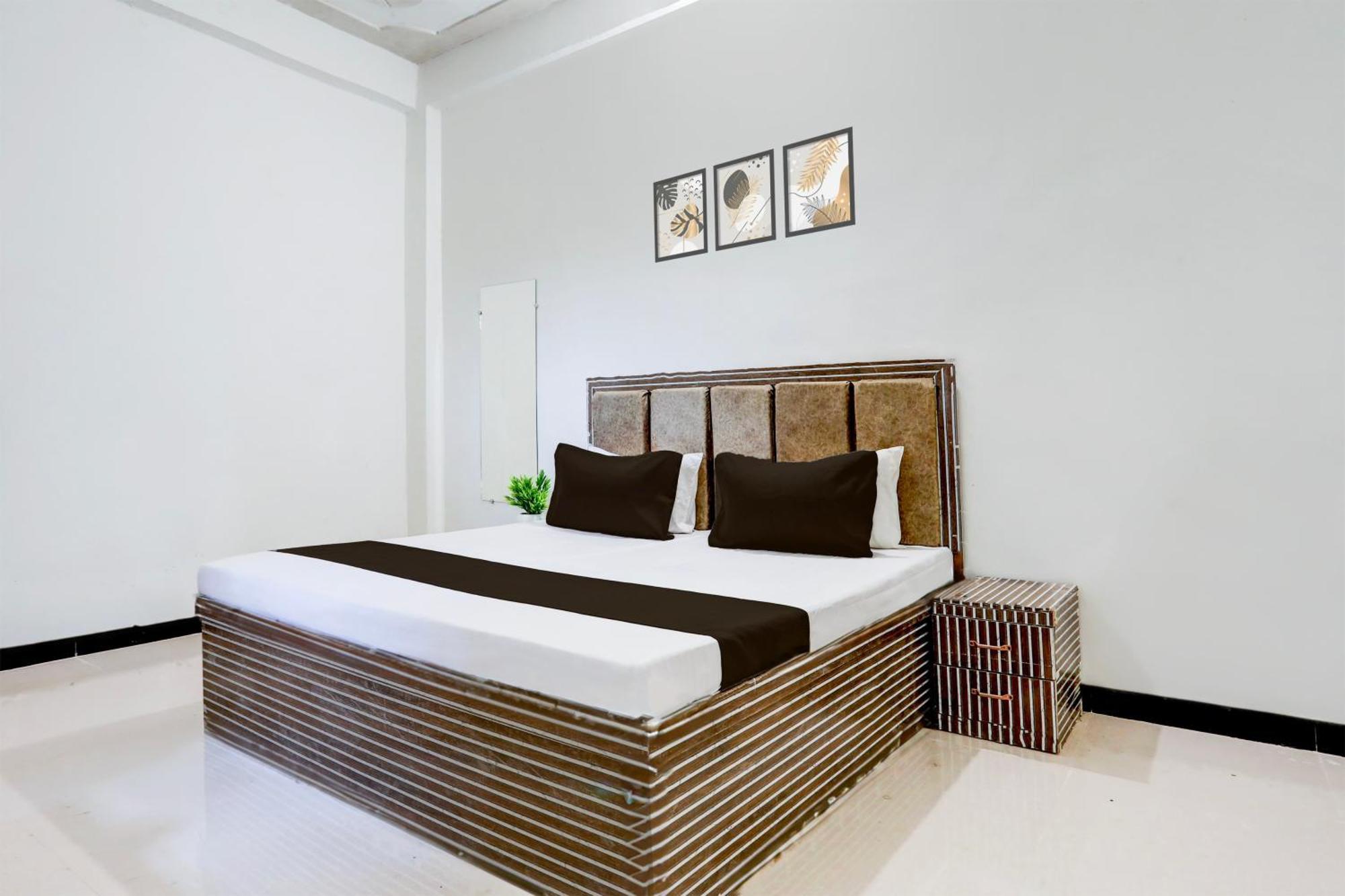 Hotel O Kanha Galaxy Brothers Group Kanpur Bagian luar foto